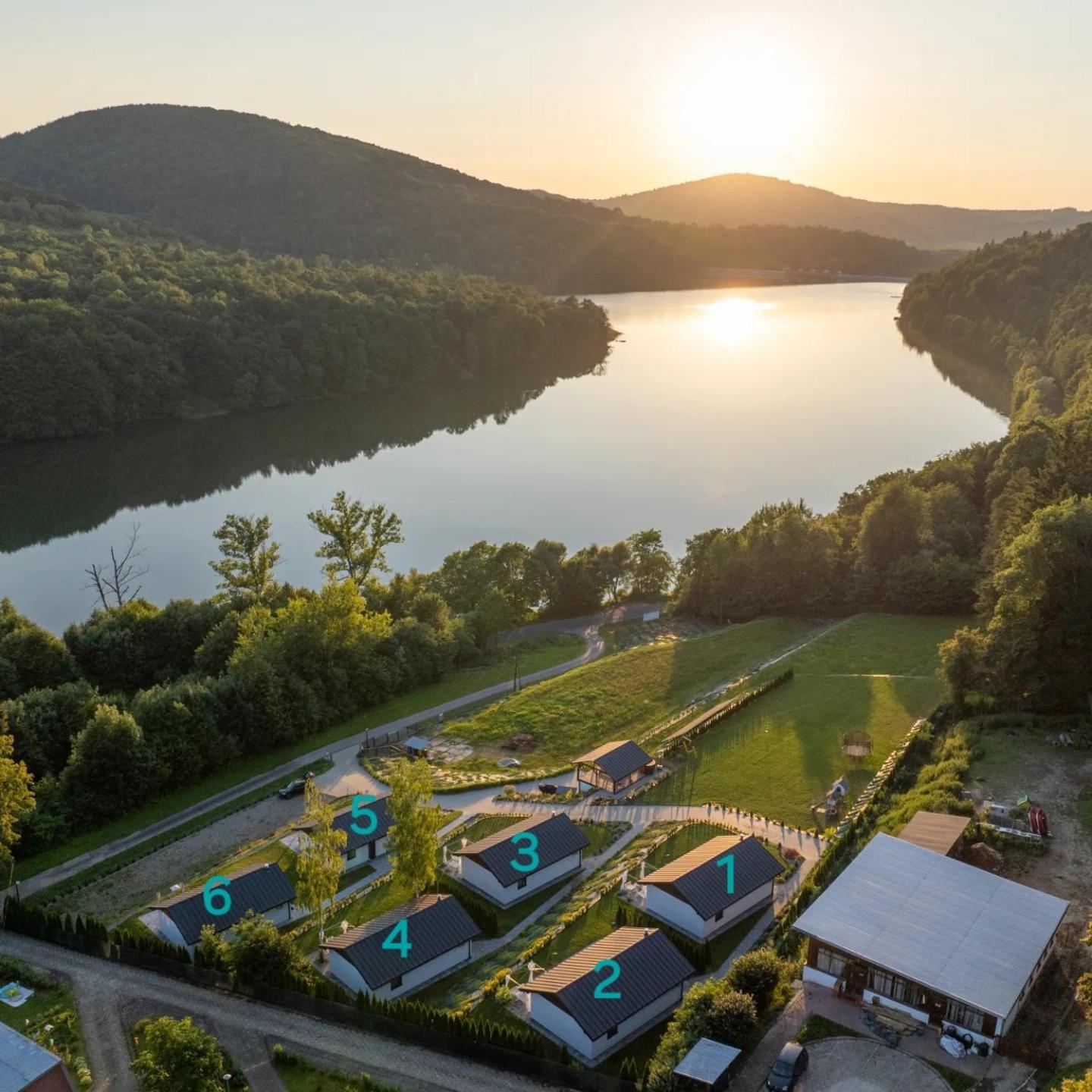 Domki Koziniec6 Na Wylacznosc Myczkowce Solina Bieszczady Exteriör bild