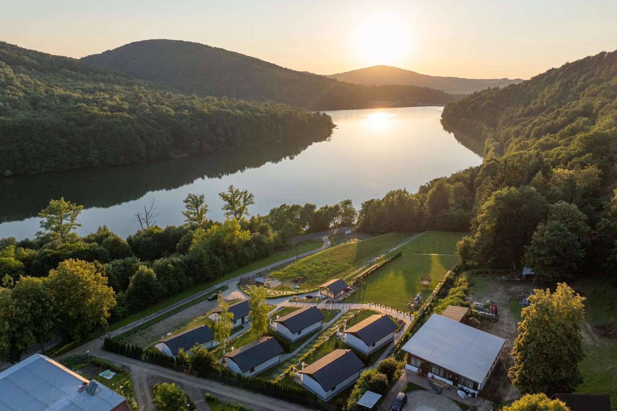 Domki Koziniec6 Na Wylacznosc Myczkowce Solina Bieszczady Exteriör bild